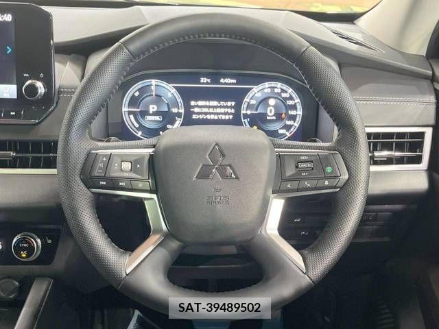 Mitsubishi OUTLANDER PHEV 2022-05 281127-10
