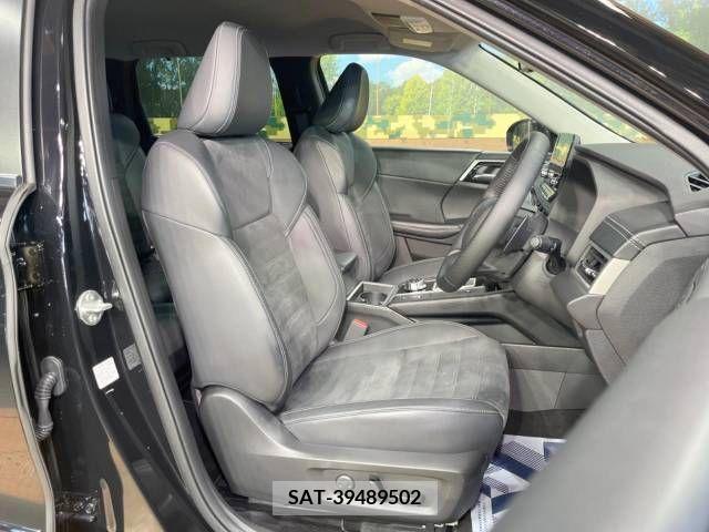 Mitsubishi OUTLANDER PHEV 2022-05 281127-6
