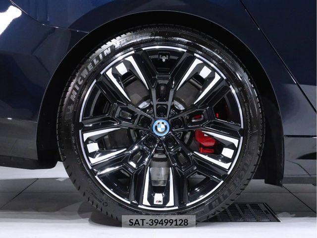 Bmw i5 2023-10 357141-29
