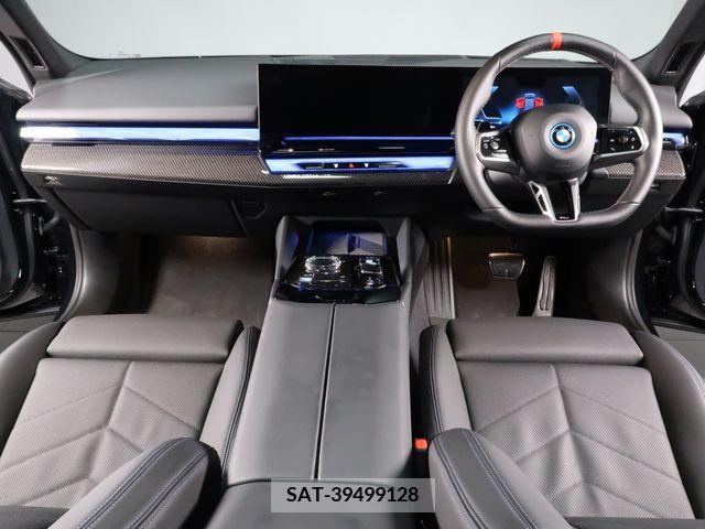 Bmw i5 2023-10 357141-4
