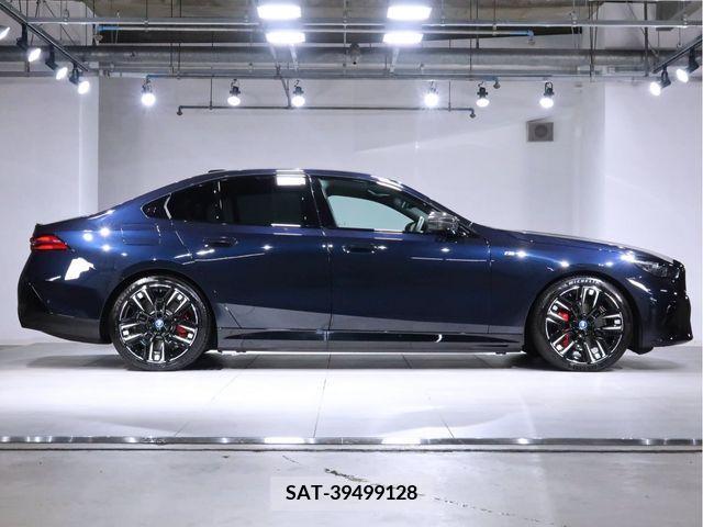 Bmw i5 2023-10 357141-3