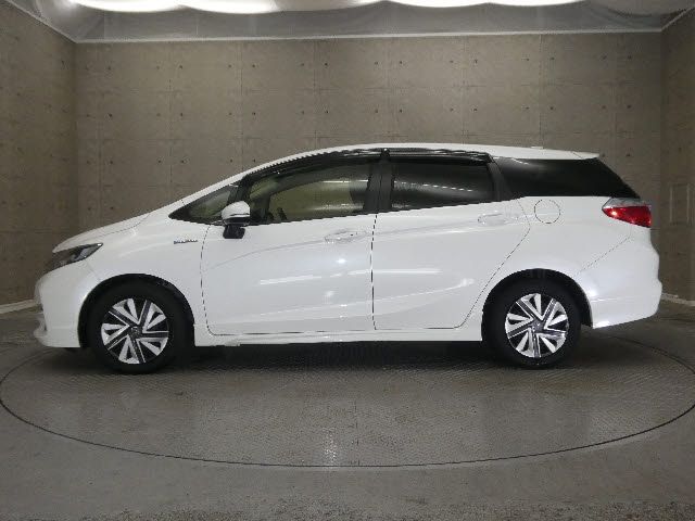 Honda SHUTTLE 2015-08 17735-8