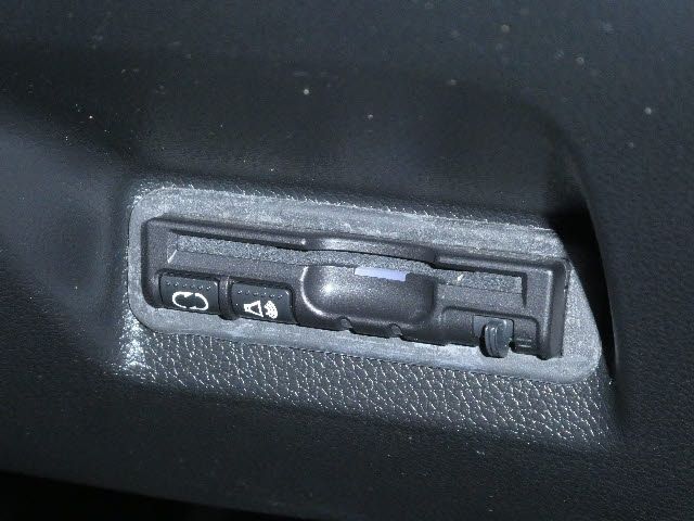 Honda SHUTTLE 2015-08 17735-23