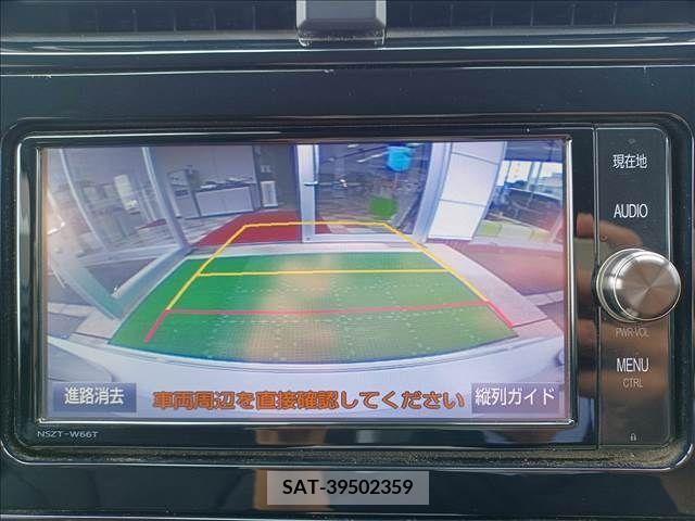 Toyota PRIUS 2016-08 372891-9