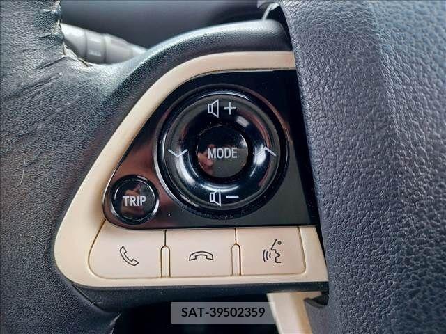 Toyota PRIUS 2016-08 372891-16