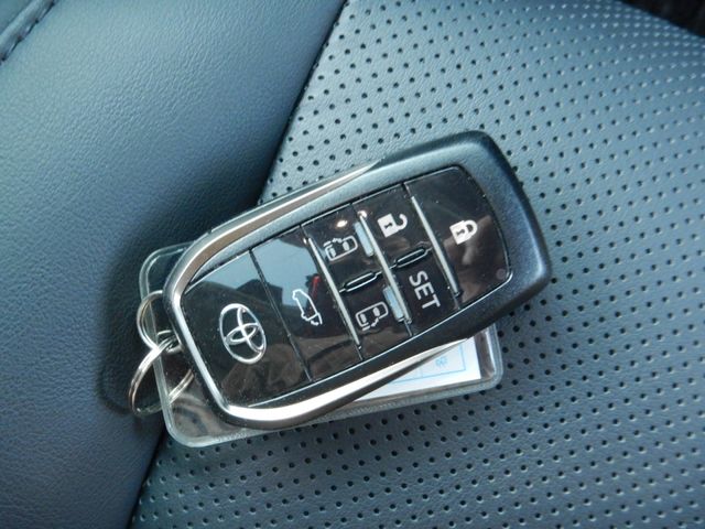 Toyota ALPHARD 2021-11 195464-13