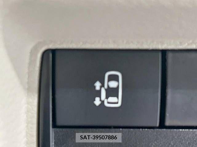 Mitsubishi EK SPACE 2021-04 267903-4
