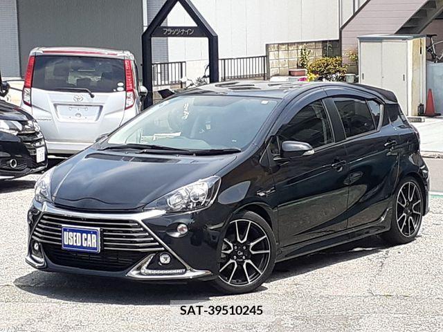 Toyota AQUA 2015-09 349636-0