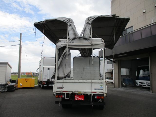 Mitsubishi CANTER 2017-09 9396-3
