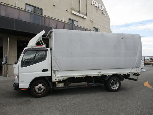 Mitsubishi CANTER 2017-09 9396-12