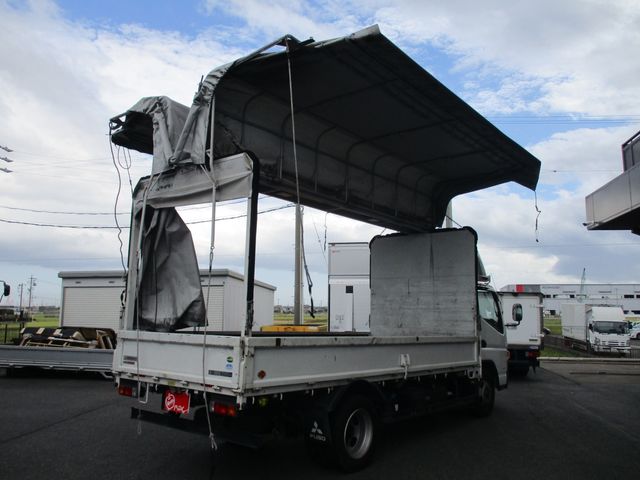 Mitsubishi CANTER 2017-09 9396-1