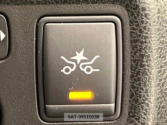 Nissan NOTE 2014-01 250396-3
