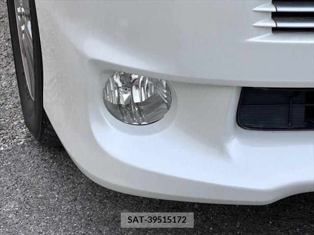 Toyota VOXY 2008-12 233157-11