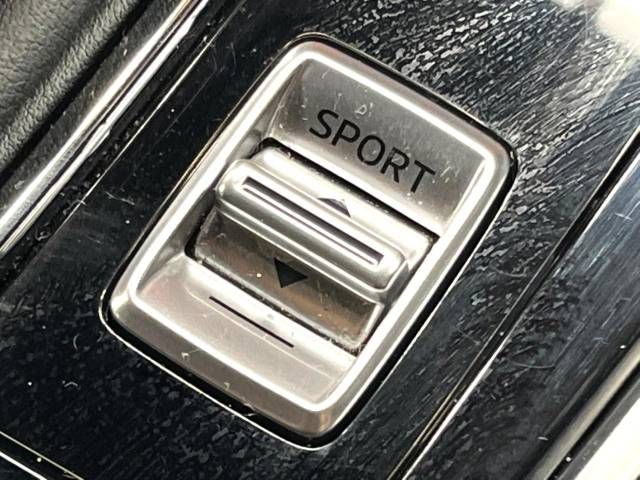 Mazda CX-8 2019-04 22569-5