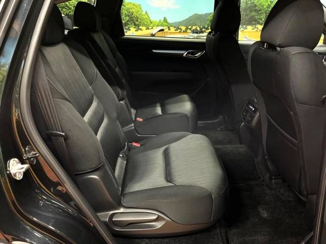 Mazda CX-8 2019-04 22569-10