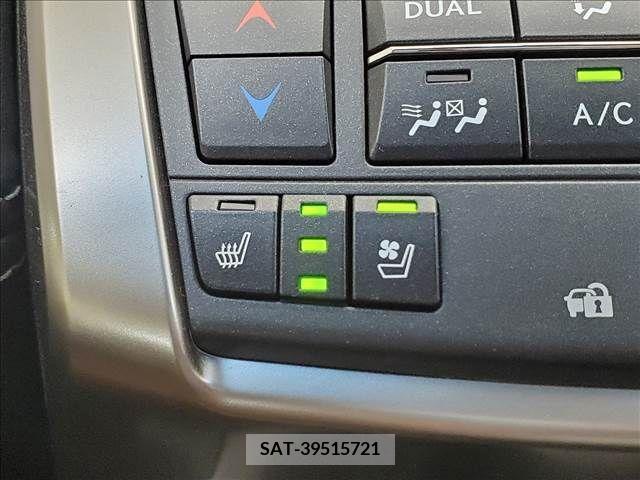 Lexus NX 2014-08 300537-8