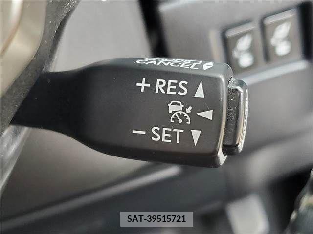 Lexus NX 2014-08 300537-6