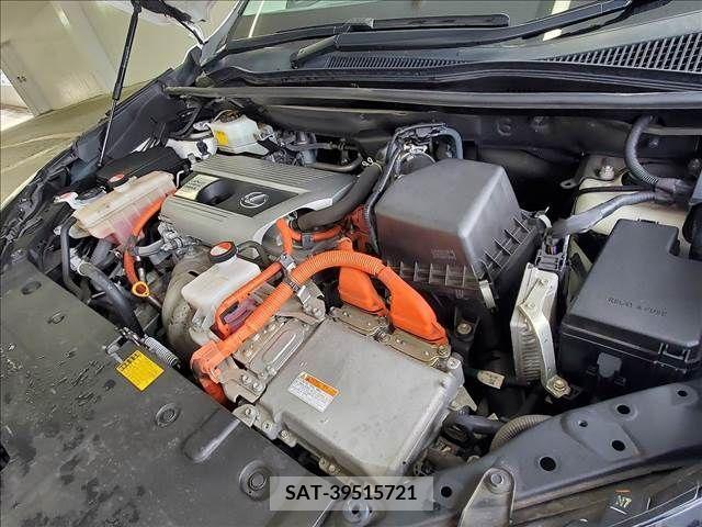 Lexus NX 2014-08 300537-17