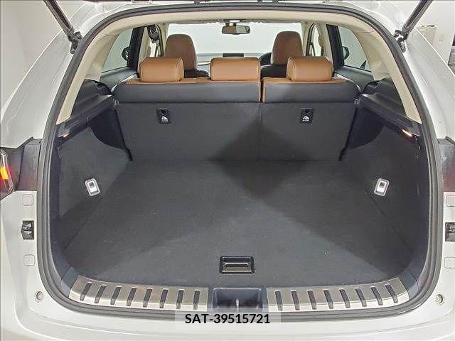 Lexus NX 2014-08 300537-12