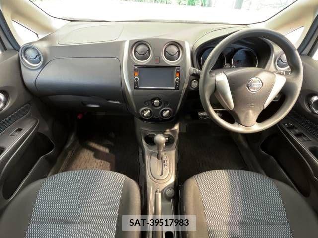 Nissan NOTE 2015-02 251240-1