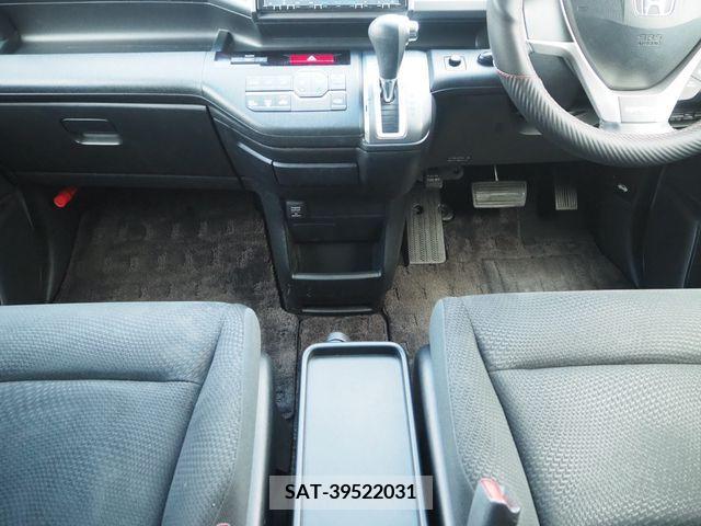 Honda STEP WGN 2012-05 368822-17