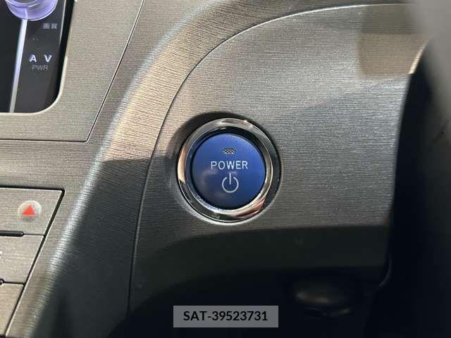 Toyota PRIUS 2012-08 281832-18