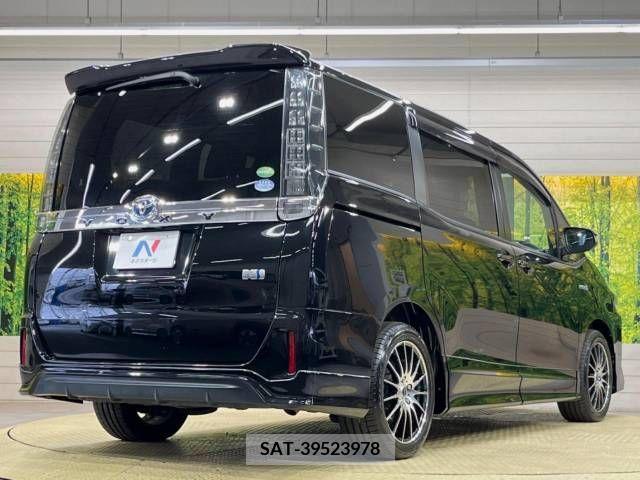 Toyota VOXY HYBRID 2014-06 246272-18