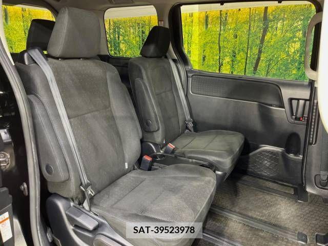 Toyota VOXY HYBRID 2014-06 246272-9