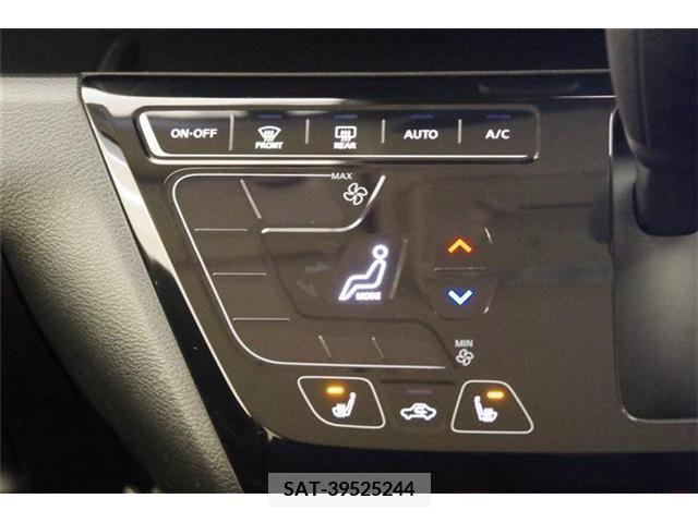 Mitsubishi EK X 2019-06 212245-11