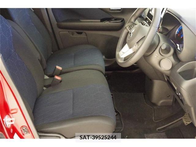 Mitsubishi EK X 2019-06 212245-14