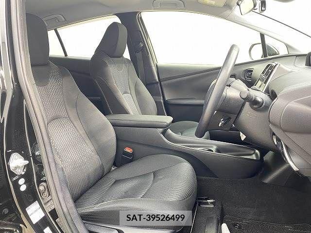 Toyota PRIUS 2016-06 282952-8