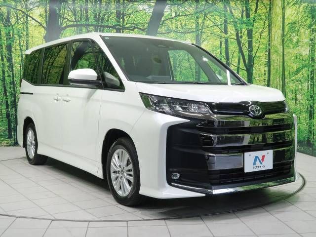 Toyota NOAH 2023-06 189989-17