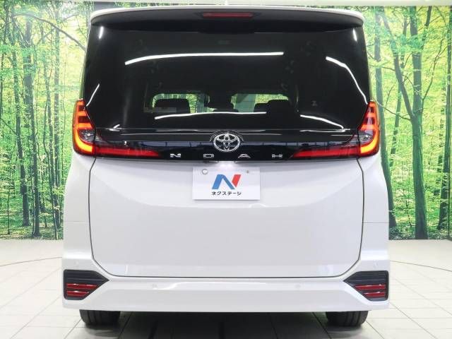 Toyota NOAH 2023-06 189989-16