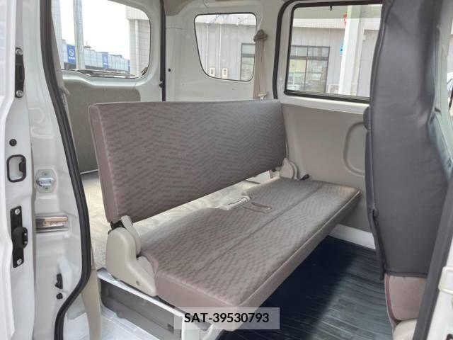 Suzuki EVERY 2020-10 301624-9