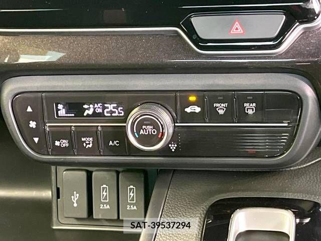 Honda N BOX CUSTOM 2018-06 206998-7