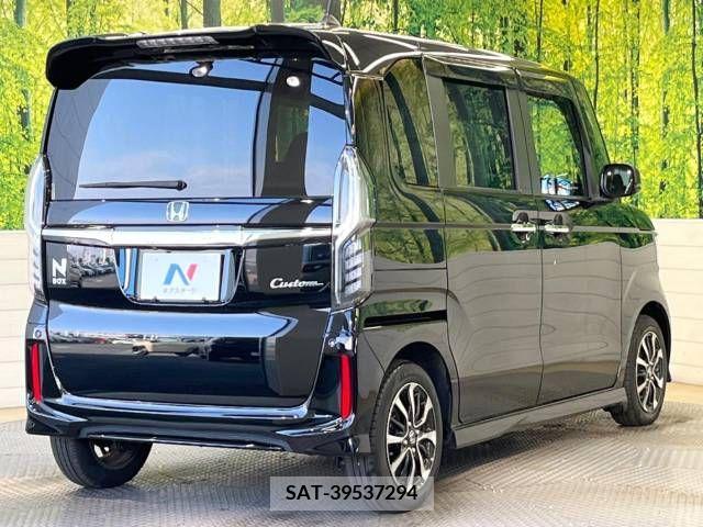 Honda N BOX CUSTOM 2018-06 206998-17