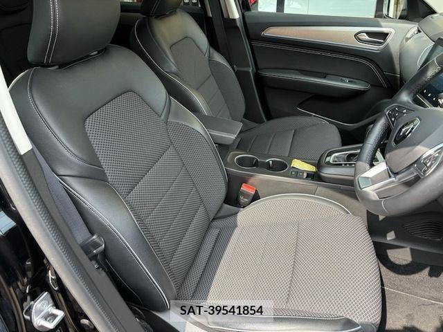 Renault Arkana 2023-07 212582-7
