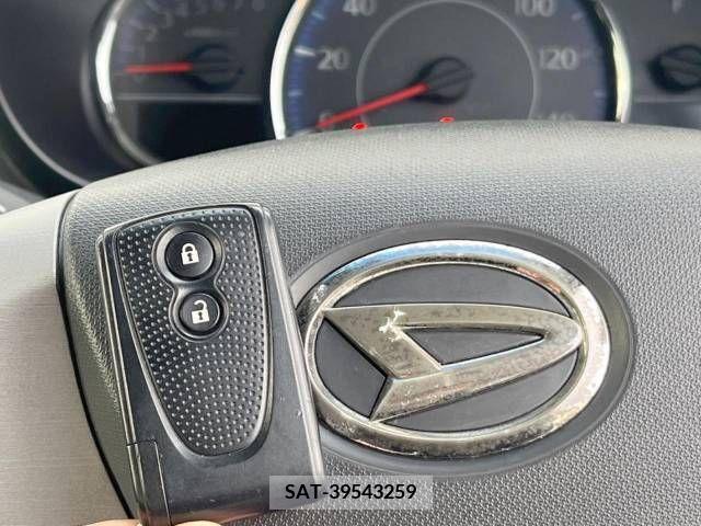 Daihatsu MOVE 2013-06 309246-5