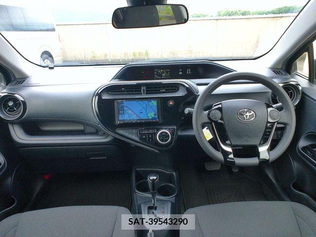 Toyota AQUA 2019-06 314091-1