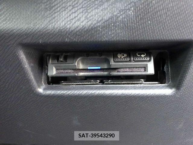 Toyota AQUA 2019-06 314091-15