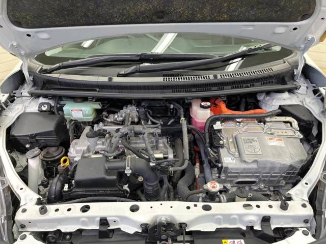 Toyota AQUA 2018-11 26510-18