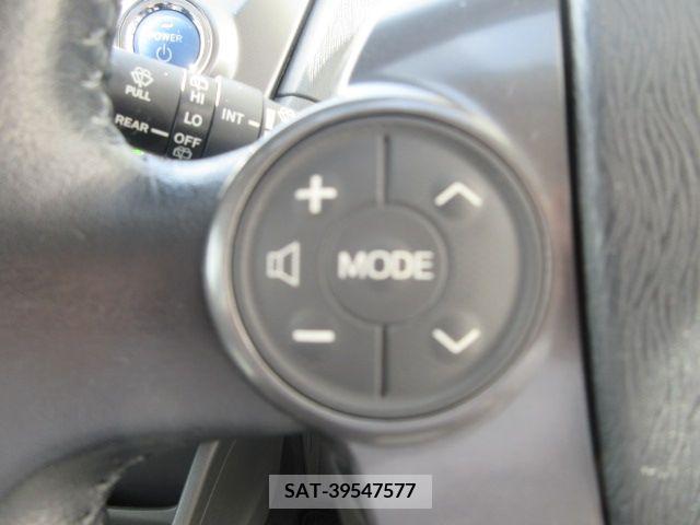 Toyota PRIUS ALPHA 2014-07 282428-19