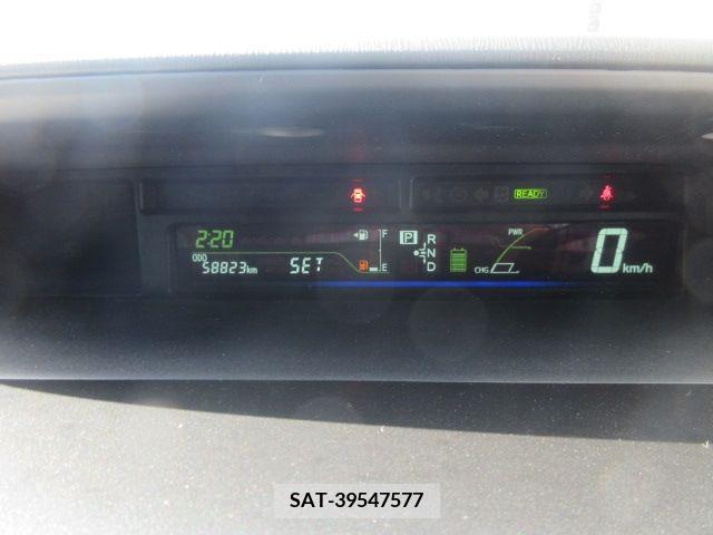 Toyota PRIUS ALPHA 2014-07 282428-25