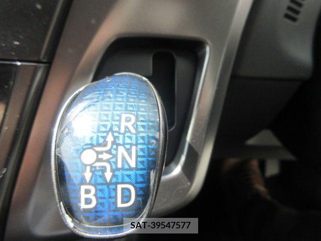 Toyota PRIUS ALPHA 2014-07 282428-14