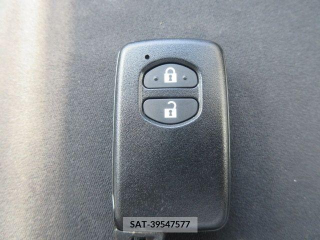 Toyota PRIUS ALPHA 2014-07 282428-16