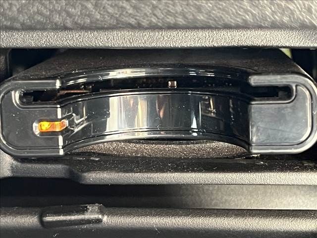 Nissan SERENA 2016-10 10314-12