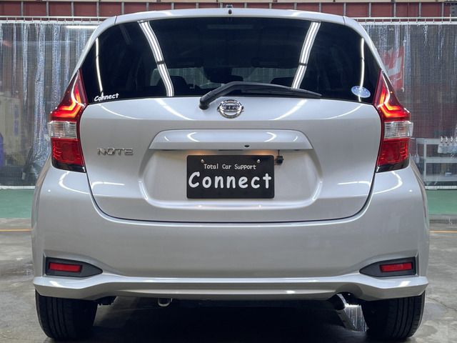 Nissan NOTE 2018-06 21719-5