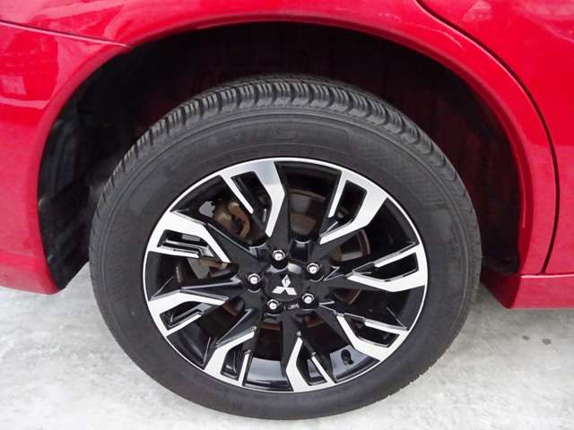 Mitsubishi OUTLANDER PHEV 2015-11 27859-14