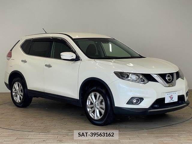 Nissan X-TRAIL 2015-11 290522-15