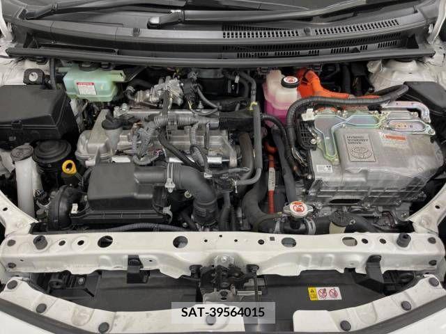 Toyota AQUA 2018-08 292132-18